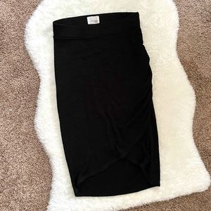 Aritzia/ Wilfred Free Pencil Skirt